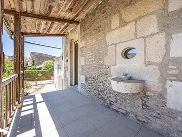 Maison vente à Niort, Chef-boutonne