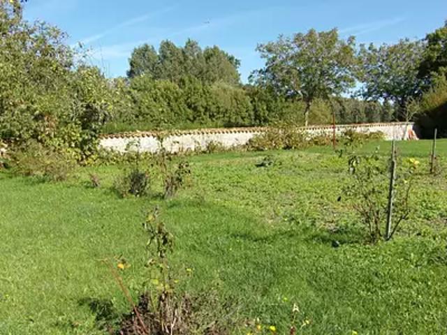 Terrain vente à Niort, Chef-boutonne