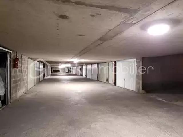 Garage vente à Torcy, Chelles