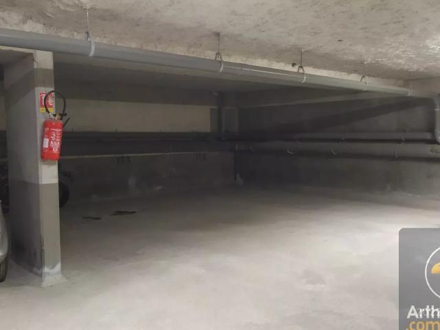 Garage vente à Torcy, Chelles