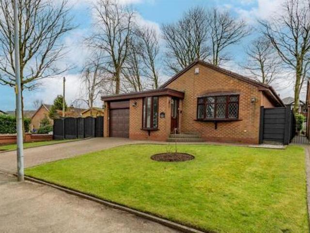 House for sale in Greenheys, Greater Manchester
