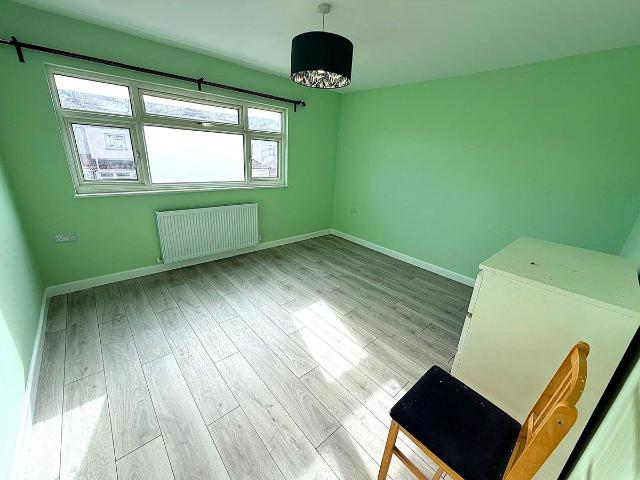House for rent in London Borough of Barking and Dagenham, Greater London