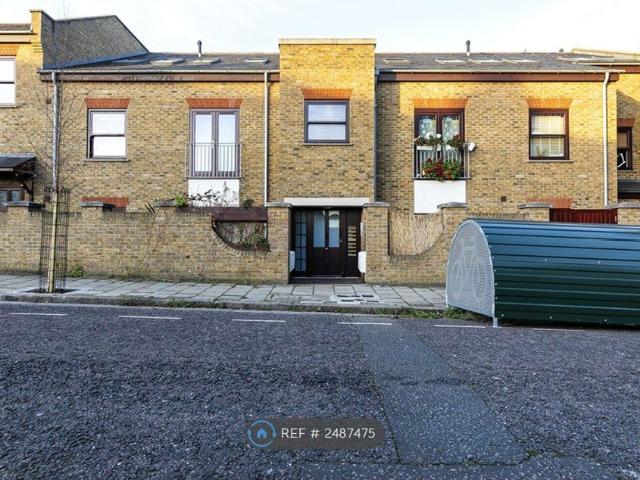 Apartment for rent in Homerton, Greater London