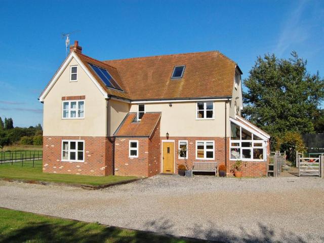 House for rent in Great Oxney Green, Chelmsford