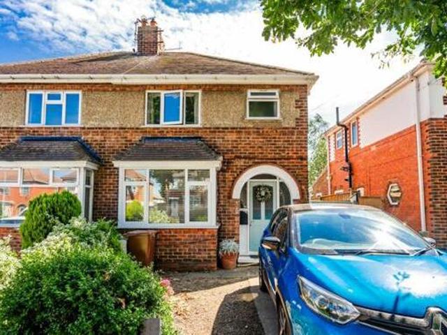 House for sale in Grimsby, North East Lincolnshire