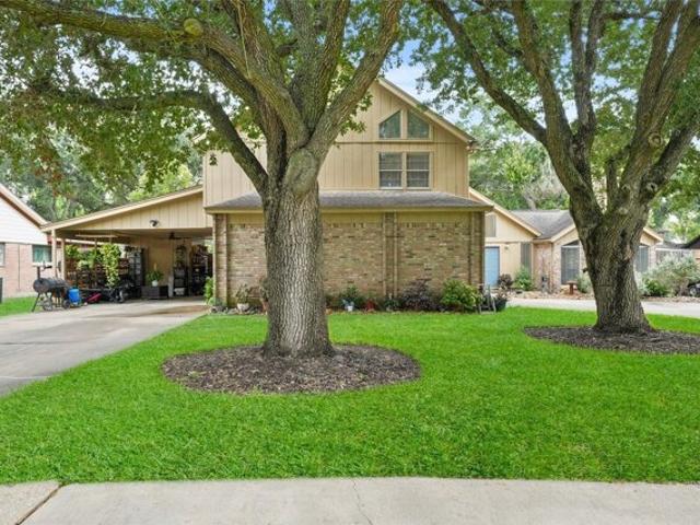 House for sale in Alvin, Texas