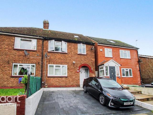 House for rent in Hornchurch, Greater London