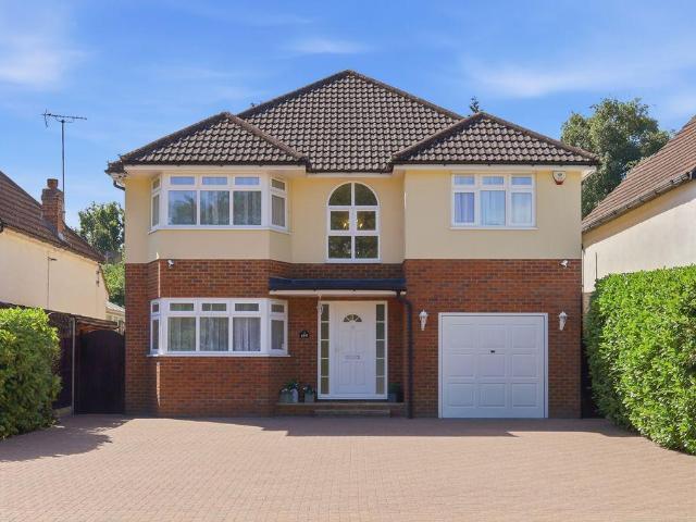 House for rent in Navestock Side, Essex