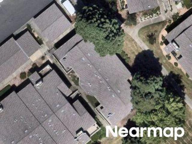 Condo for sale in Hercules, California