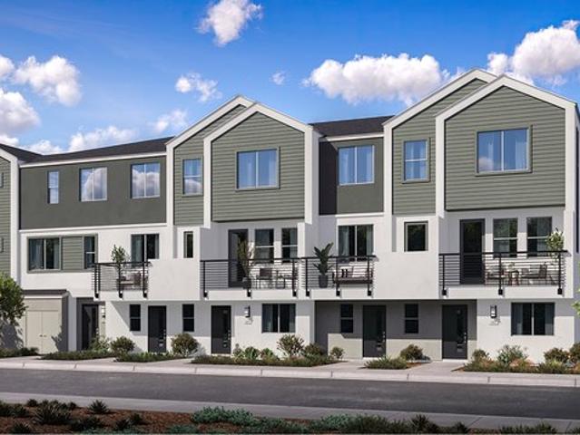 Townhouse for sale in Chelsea, Alabama