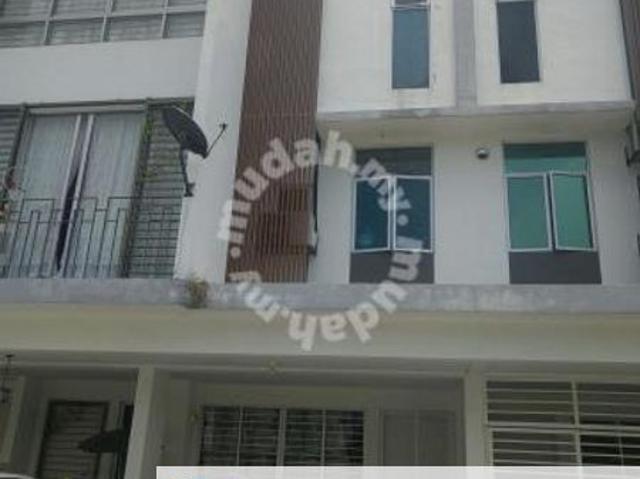 Condominium for rent in Country Heights Damansara, Kuala Lumpur