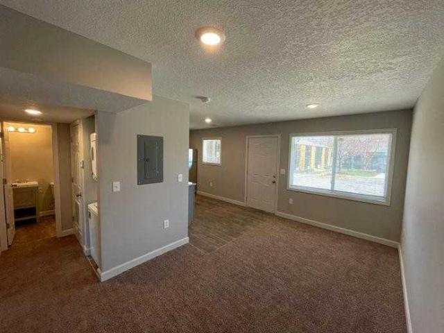 Apartment for rent in Grandview, Missouri