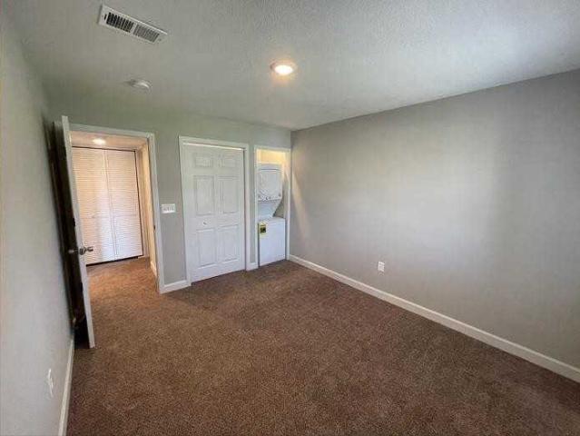 Apartment for rent in Grandview, Missouri
