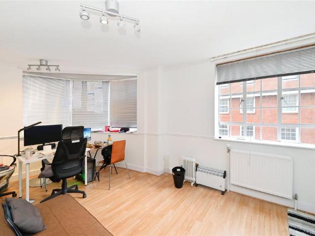Apartment for rent in Chelsea, Greater London