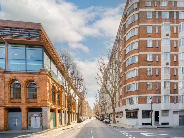 House for rent in Chelsea, Greater London