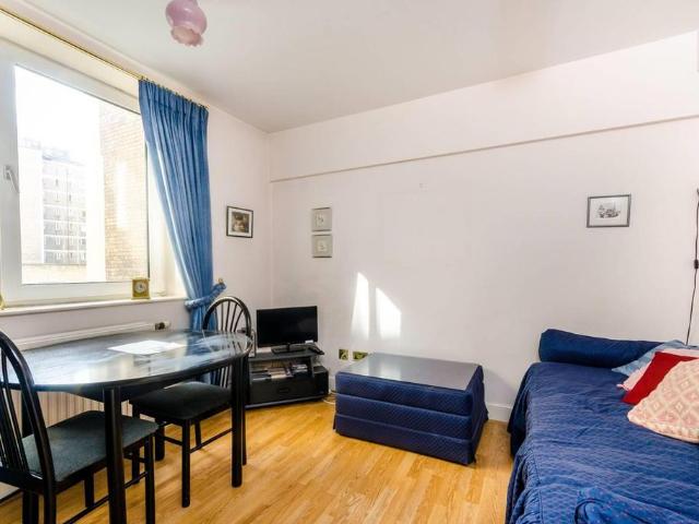 House for rent in Chelsea, Greater London