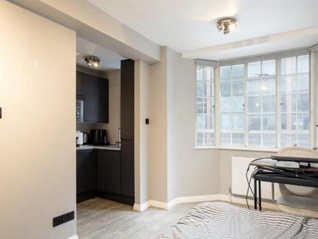 House for sale in City of London, Greater London