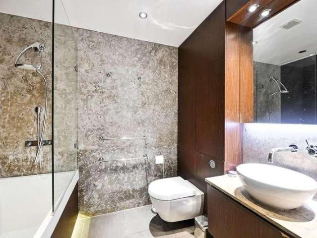 Apartment for rent in Brompton, Chelsea Creek