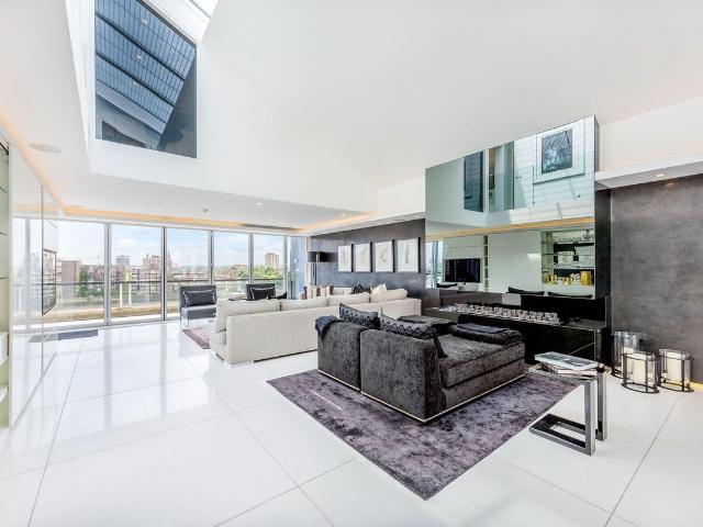 Apartment for rent in Chelsea Harbour, Greater London