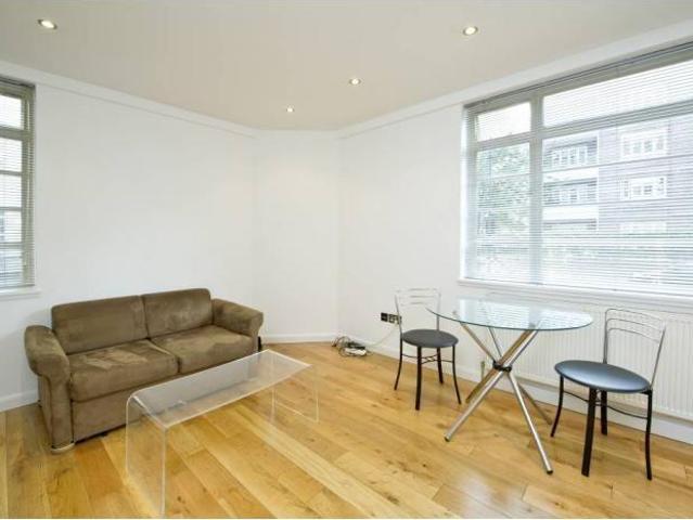 House for rent in Chelsea, Greater London