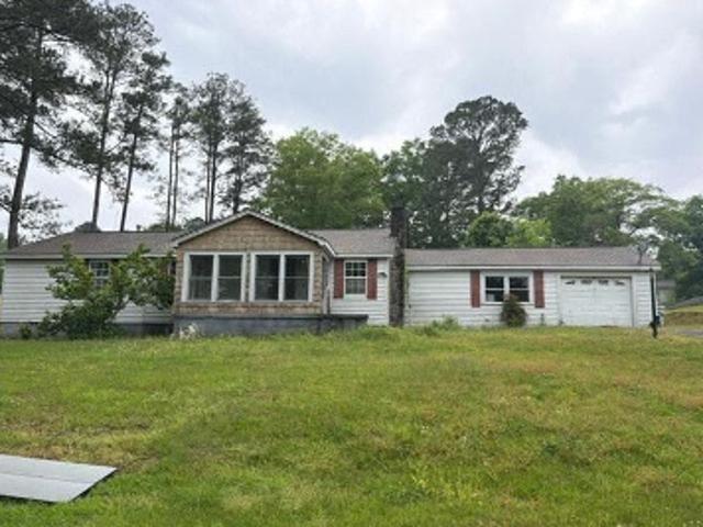 House for sale in Chelsea, Alabama