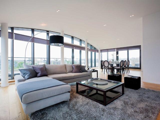 Apartment for rent in Brompton, Greater London