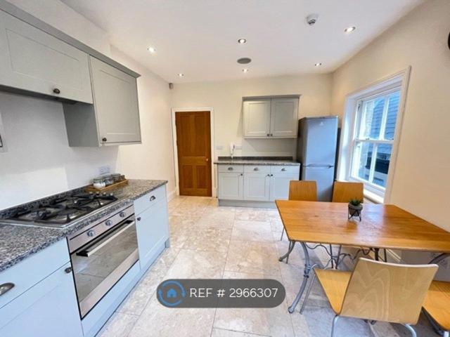 House for rent in Low Harrogate, Harrogate
