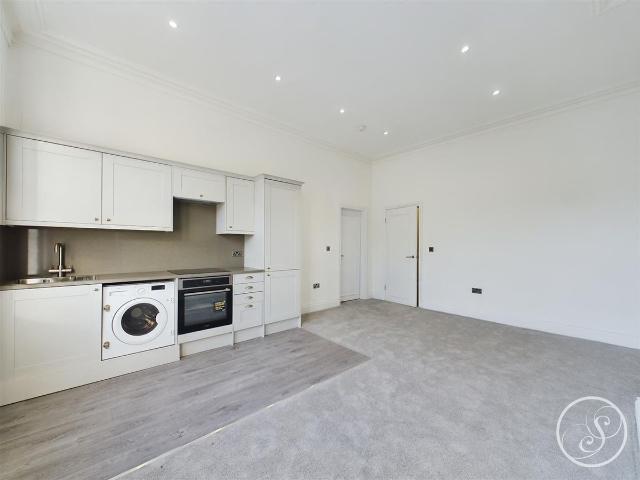 Apartment for rent in Low Harrogate, Harrogate