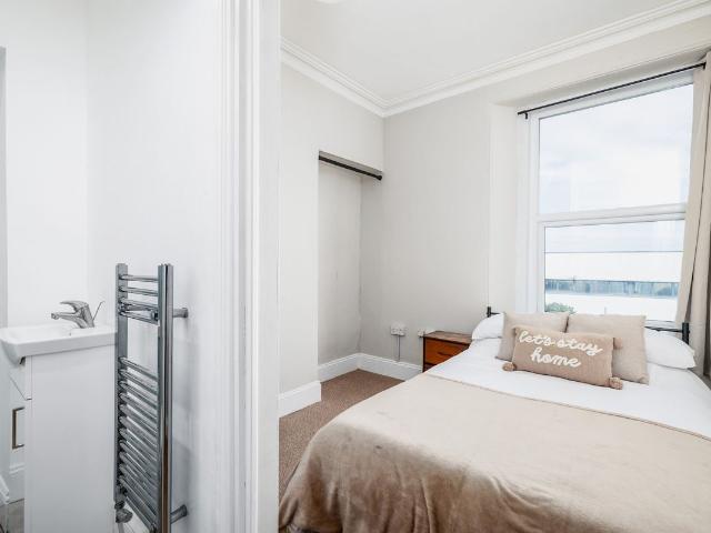 Room for rent in Mount Wise
