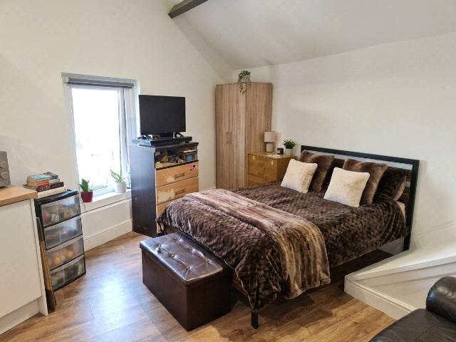 Studio for rent in Feckenham, City Of Bristol