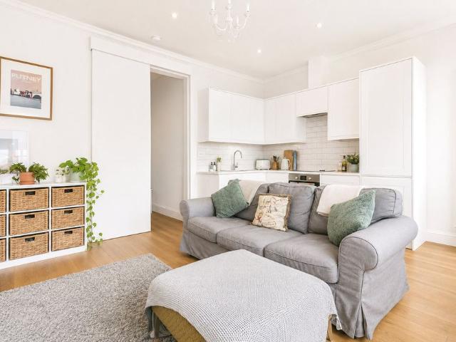 Apartment for rent in Putney, Greater London