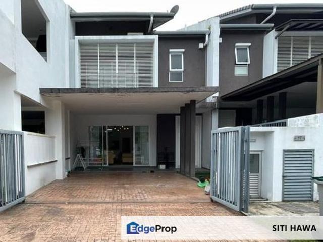House for sale in Sendayan Village, Negeri Sembilan