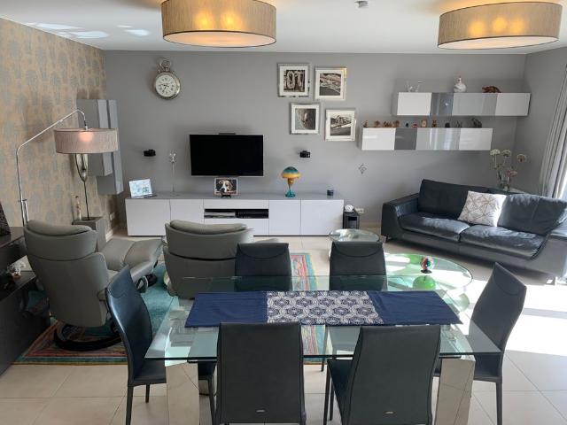Appartement location à Lessen, Wallonie