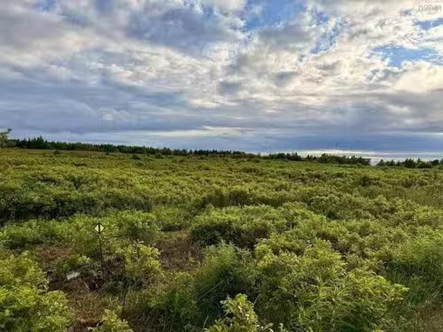 House for sale in St. Joseph Du Moine, Nova Scotia