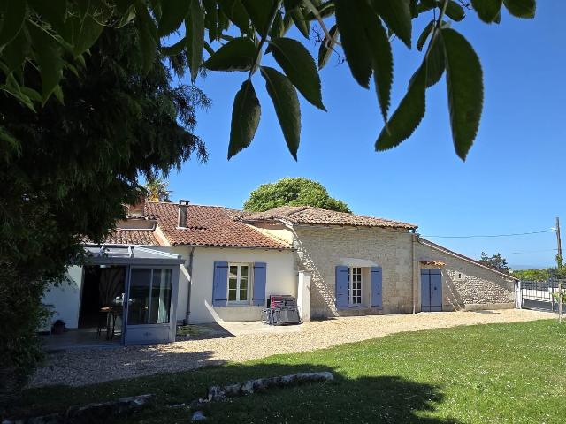 Maison vente à Saintes, Chenac-saint-seurin-d'uzet