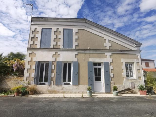 Maison vente à Saintes, Chenac-saint-seurin-d'uzet