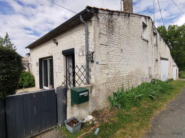 Maison vente à Saintes, Chenac-saint-seurin-d'uzet