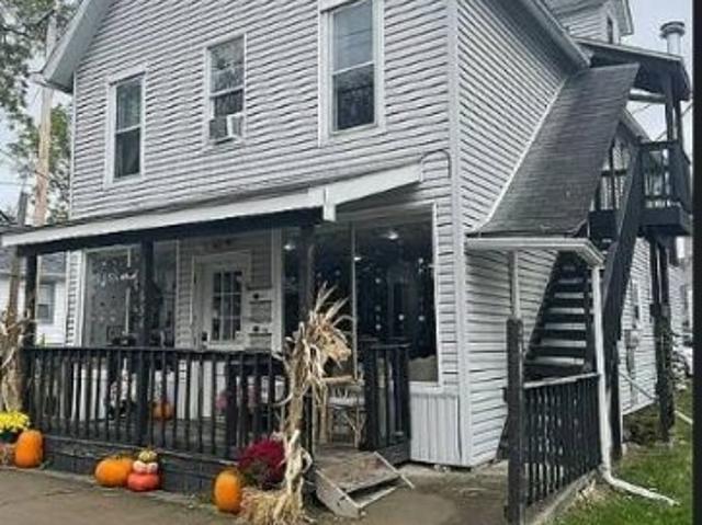 House for sale in New York