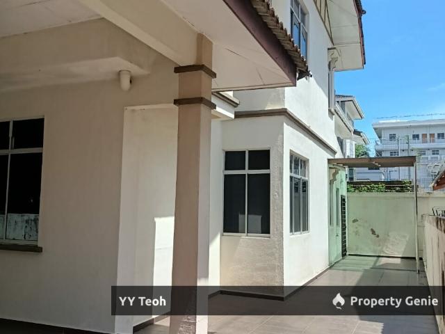 Residential House for sale in Malaka