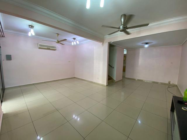 Terraced House for sale in Kompleks Perumahan Ibu Pejabat Polis Daerah IPD Melaka Tengah, Bandaraya Melaka