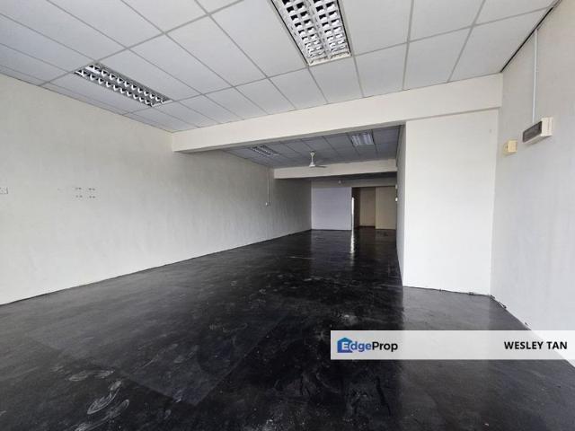 Shop for sale in Cheng, Malaka