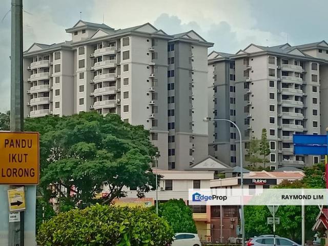 Condominium for sale in Malaka