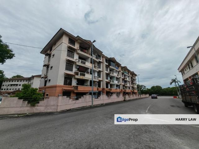 Condominium for sale in Malaka