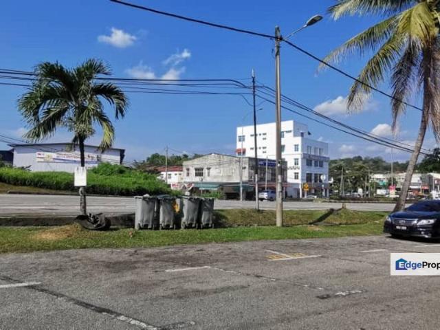 Shop for sale in Cheng, Malaka