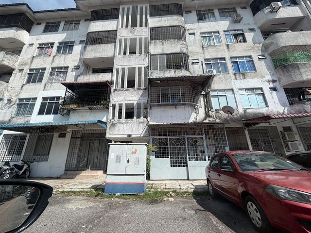 Flat for sale in Cheng, Malaka