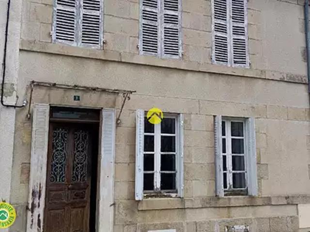 Maison vente à Guéret, Chéniers