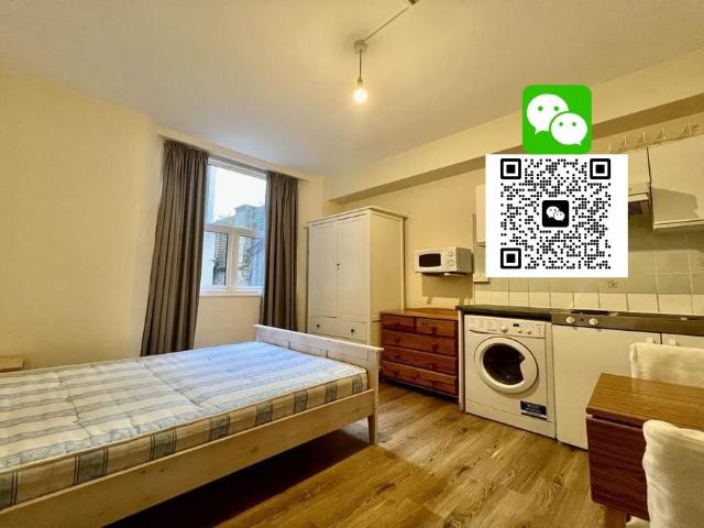 Studio for rent in Kensington, Greater London