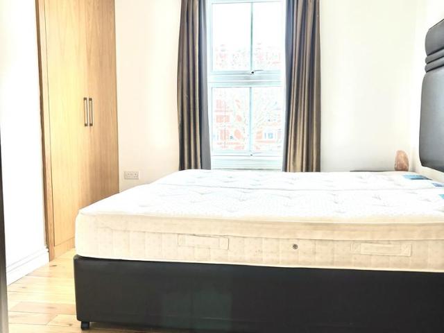 Apartment for rent in Kensington, Greater London