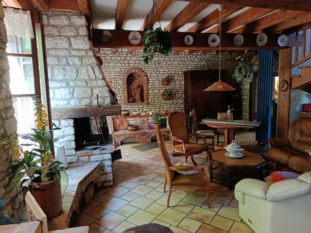 Maison vente à Auxerre, Cheny
