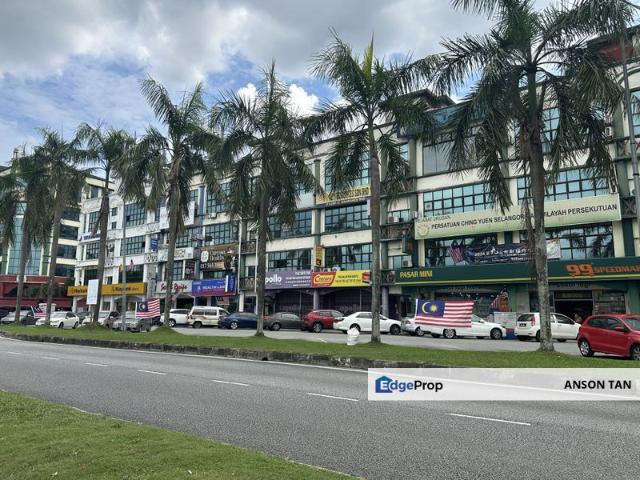 Shop for sale in Petaling, Subang Jaya